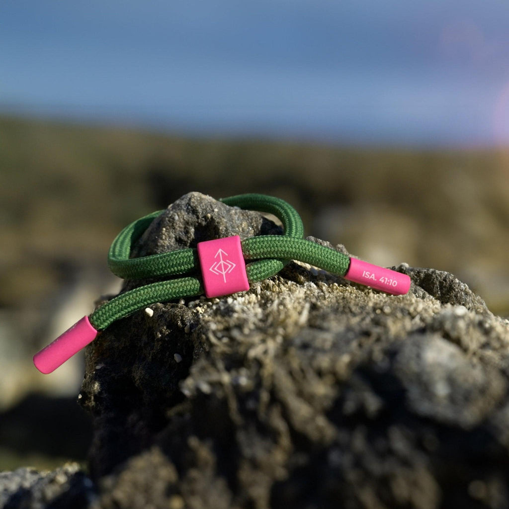 You're Not Alone Share Bracelet