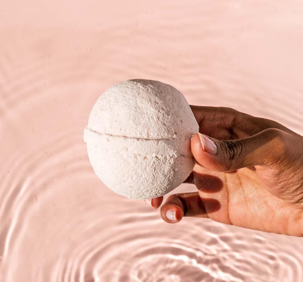 Bath Bomb Hemp Fizzer Watermelon Basil