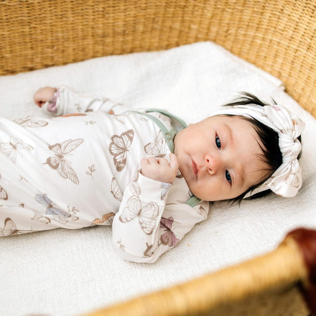 Luna Newborn Knotted Gown