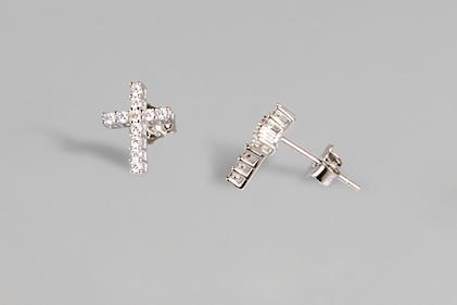 Saint 18K Earring