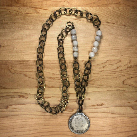 Elizabeth Agate Gold Necklace