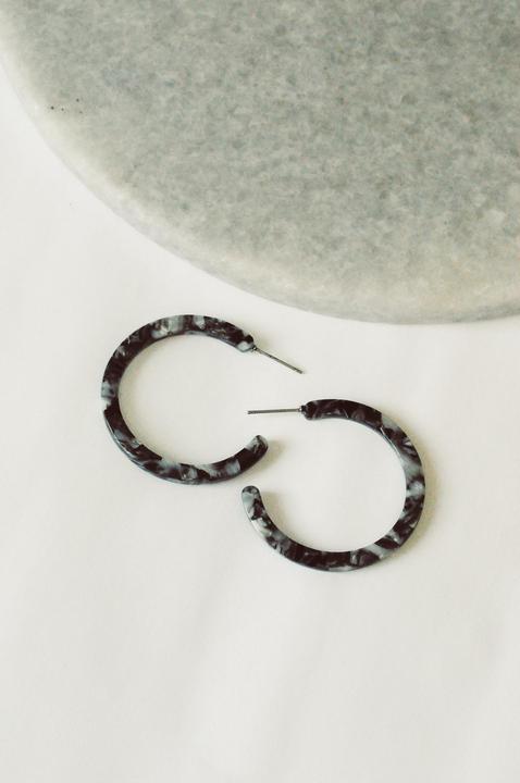 Kourt Grey Tortoise Hoop Earring