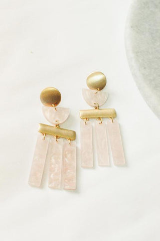Sasha Pinky Party Earring