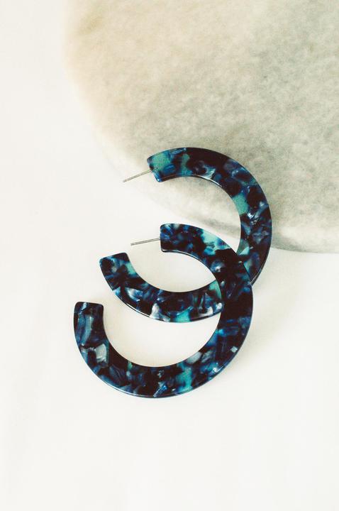 Ezra Blues Hoop Acrylic Earring